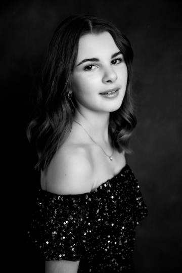 Zoe_17_bw